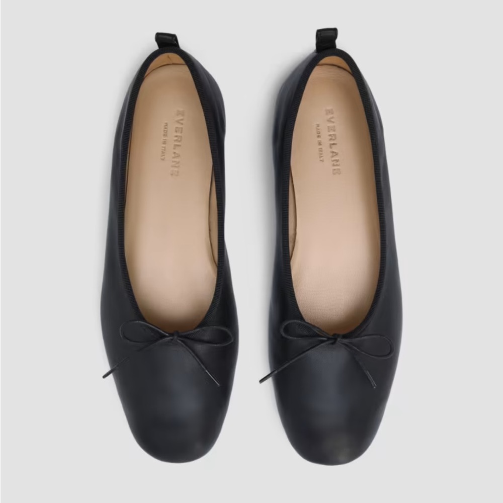 Everlane black flats